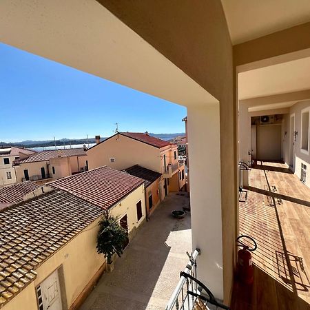 Maison Madeleine La Maddalena  Buitenkant foto
