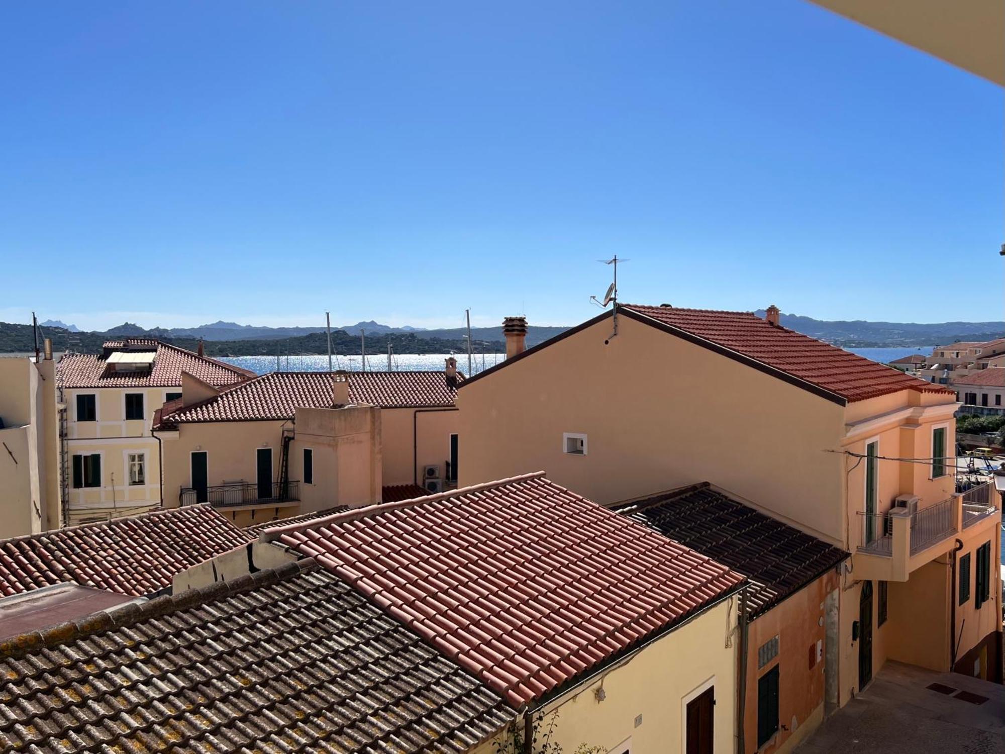 Maison Madeleine La Maddalena  Buitenkant foto