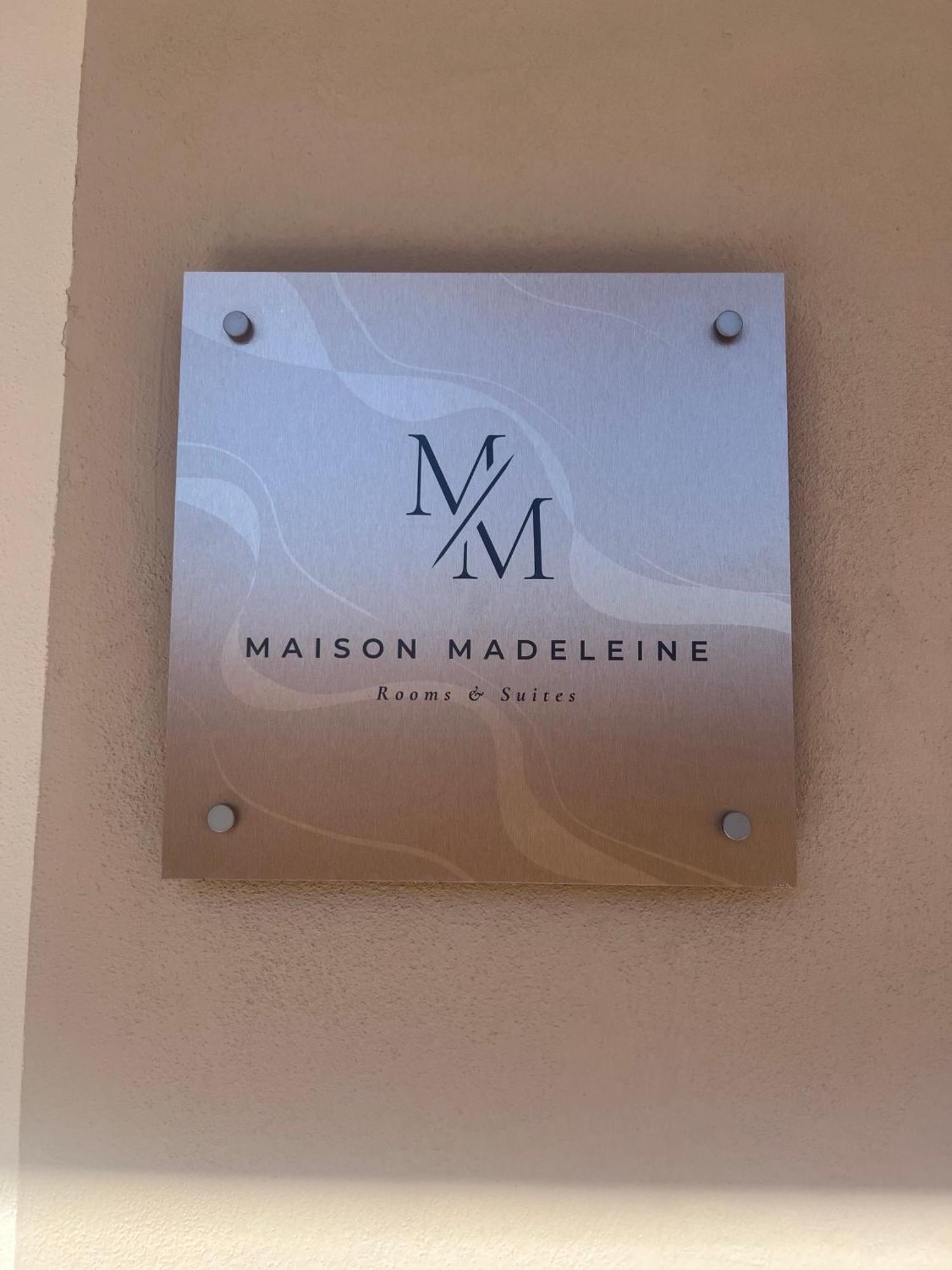 Maison Madeleine La Maddalena  Buitenkant foto